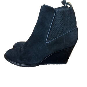 Lacoste suede wedge booties EUC SIZE 8.5